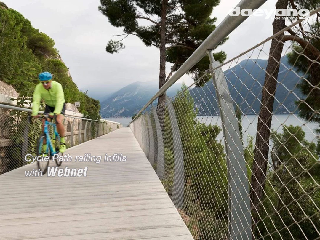 Cycle path Lake Garda
